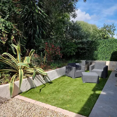 2 Pieces Avec Jardin Vue