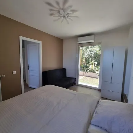 2 Pieces Avec Jardin Vue *