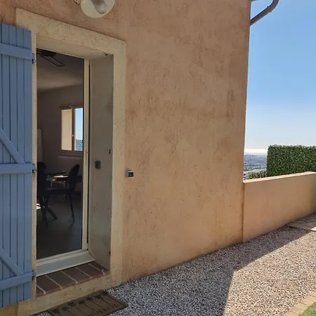 2 Pieces Avec Jardin Vue *